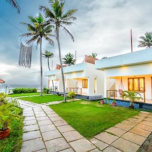 Solaris Beach View Resort & Spa By Voye Homes